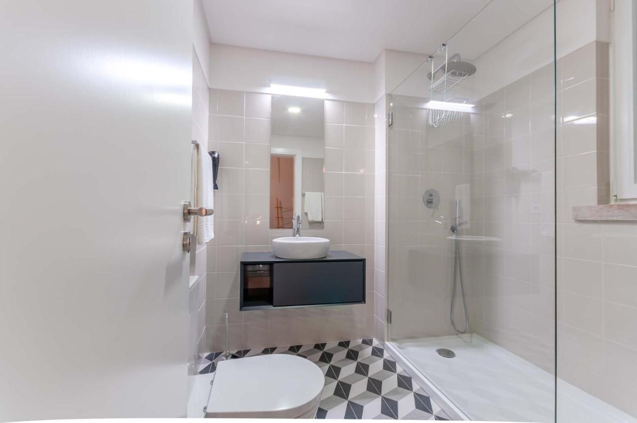 Nlc Rooms & Suites ลิสบอน ภายนอก รูปภาพ