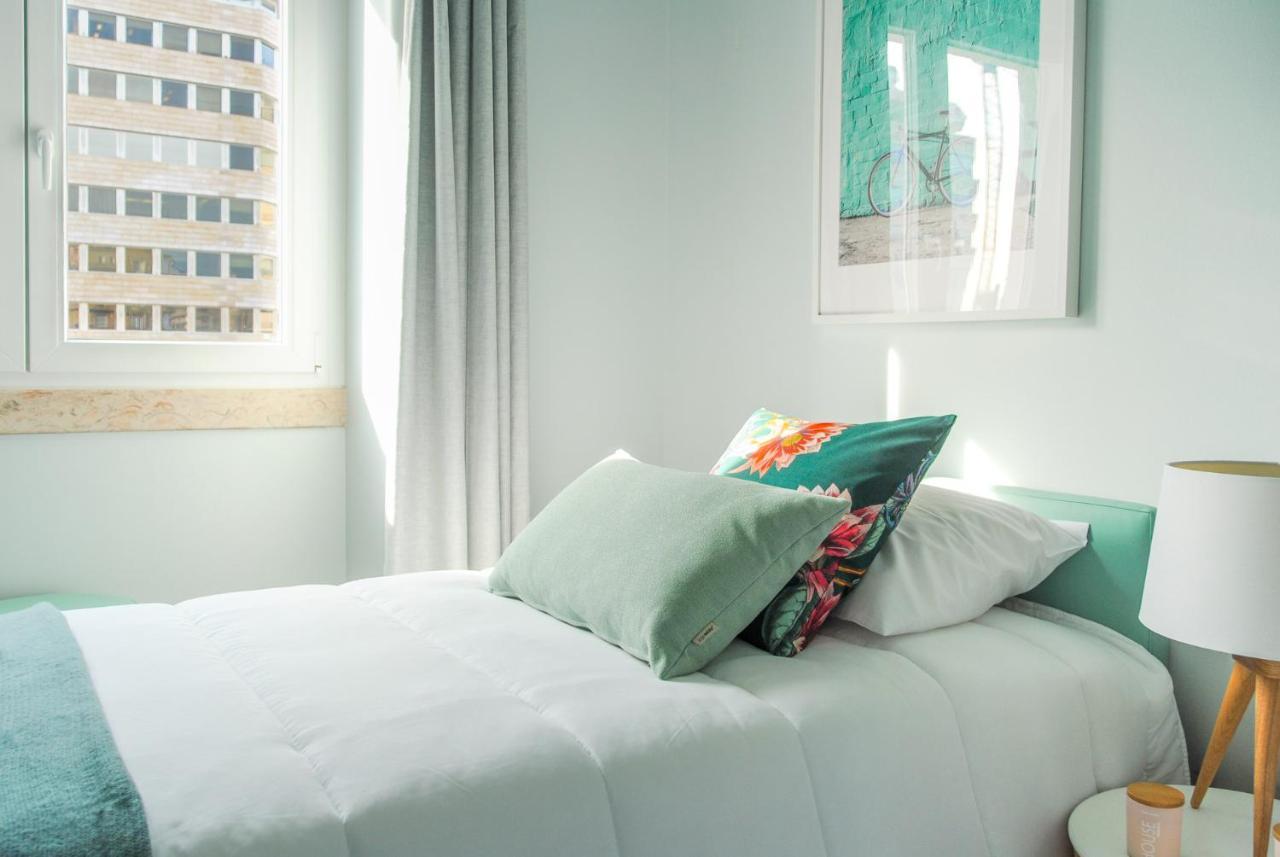 Nlc Rooms & Suites ลิสบอน ภายนอก รูปภาพ